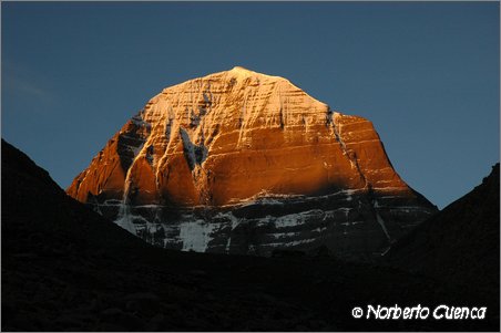 6_082_2005_08_tibet_1242_kailash_kora