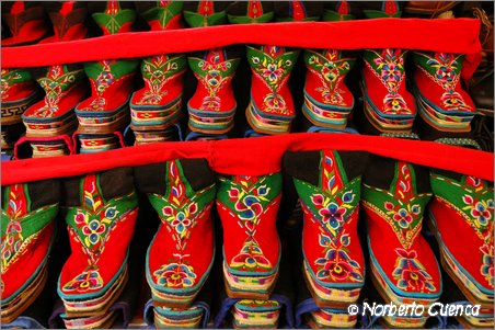 126_2005_08_tibet_1776_shigatse